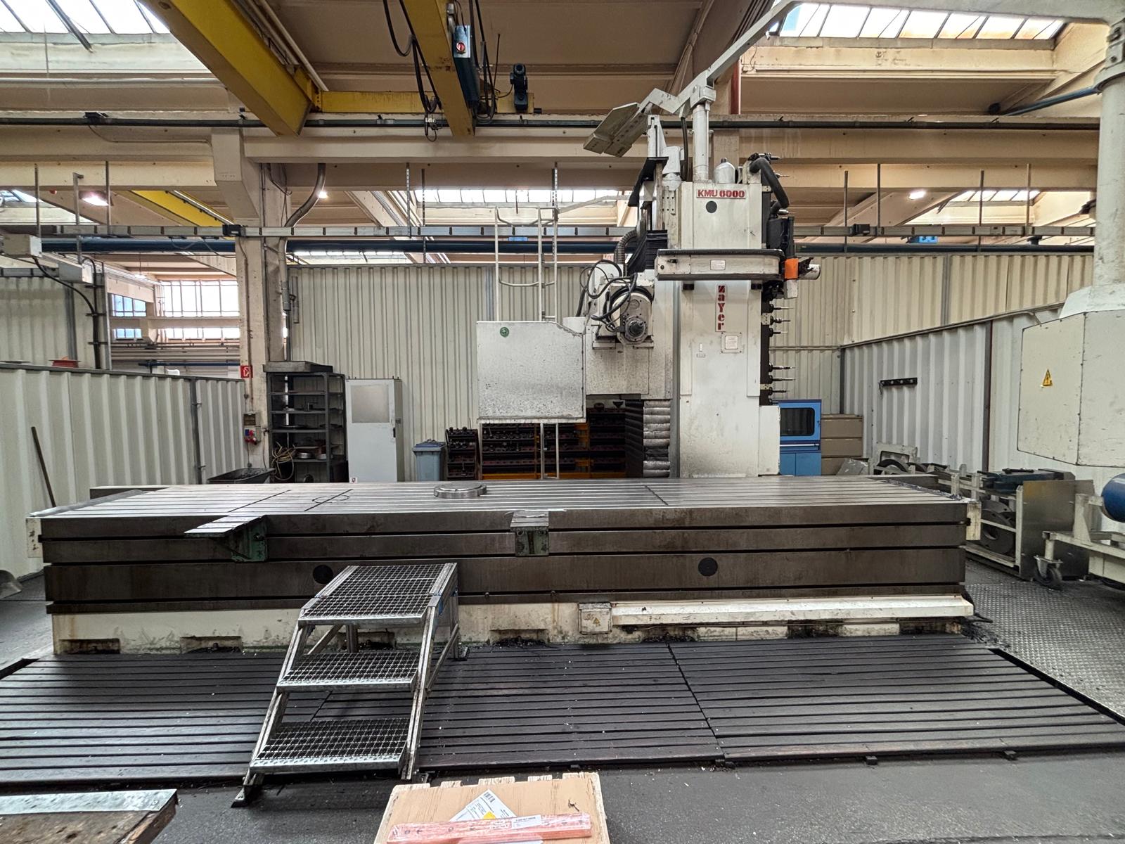 Frézka stolová Zayer KMU 6000